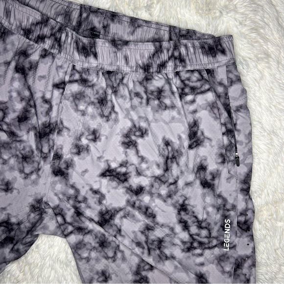 (2)Legends 5” Luka HD shorts black and blue tie-dye Never worn before size XL - Picture 8 of 12
